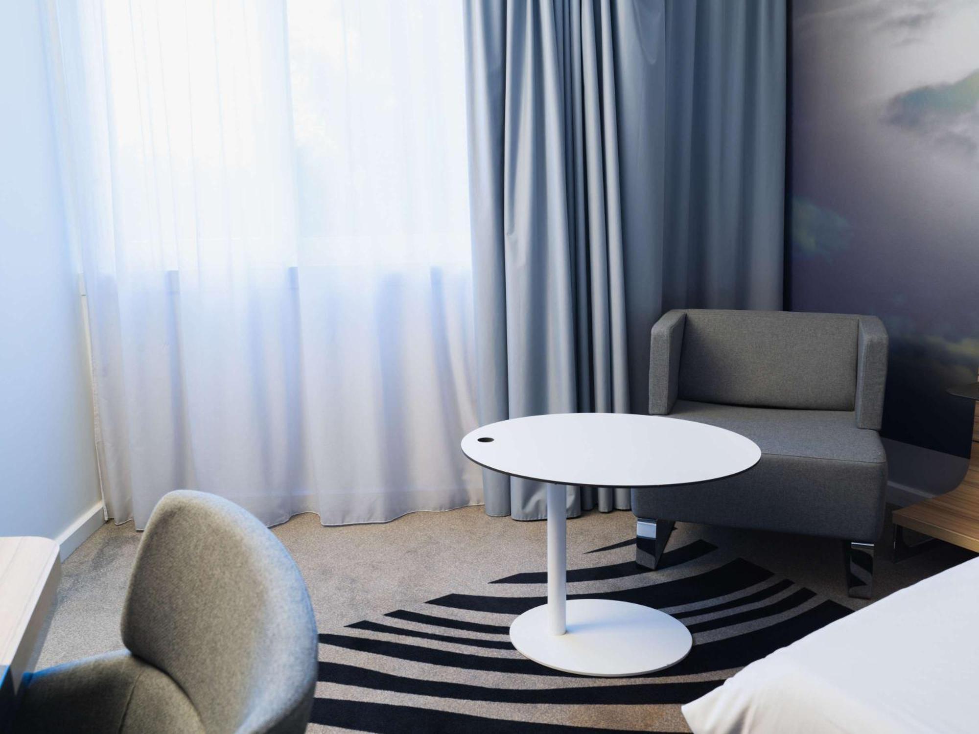 Novotel Valence Sud ภายนอก รูปภาพ